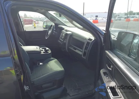 2016 Ram 1500 Tradesman z USA, uszkodzony, nr VIN 1C6RR6FM7GS136674